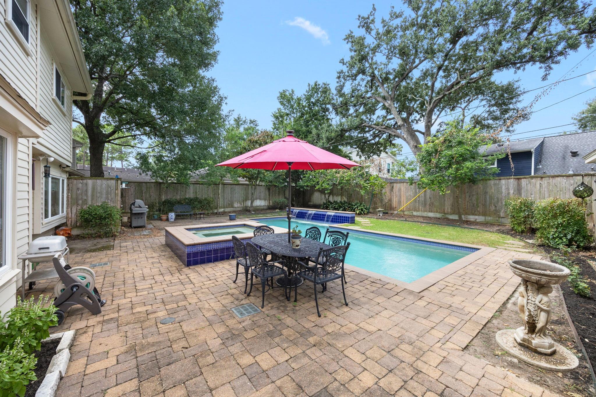 14443 Twisted Oak Lane