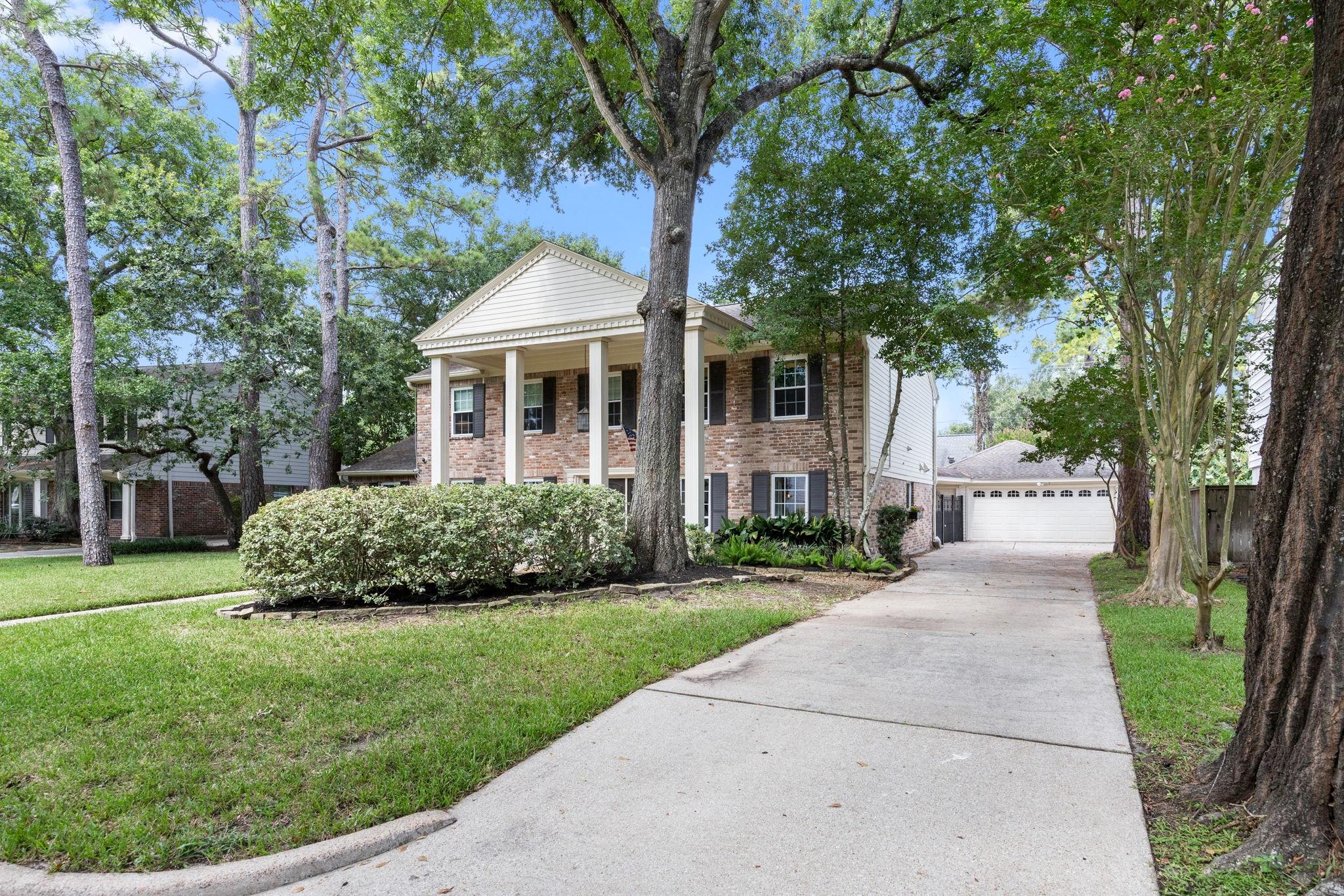 14443 Twisted Oak Lane