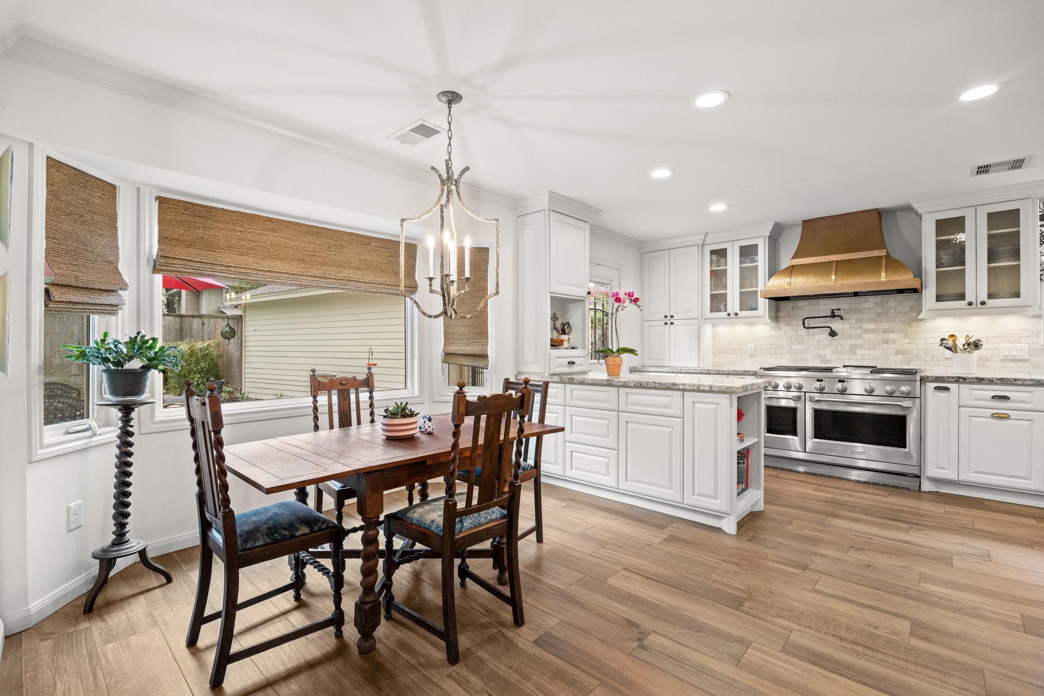 14443 Twisted Oak Lane