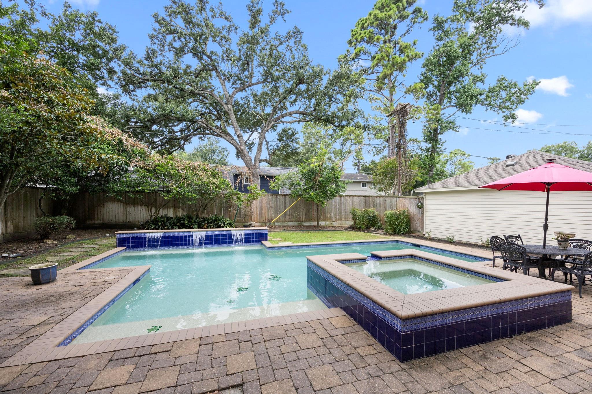 14443 Twisted Oak Lane