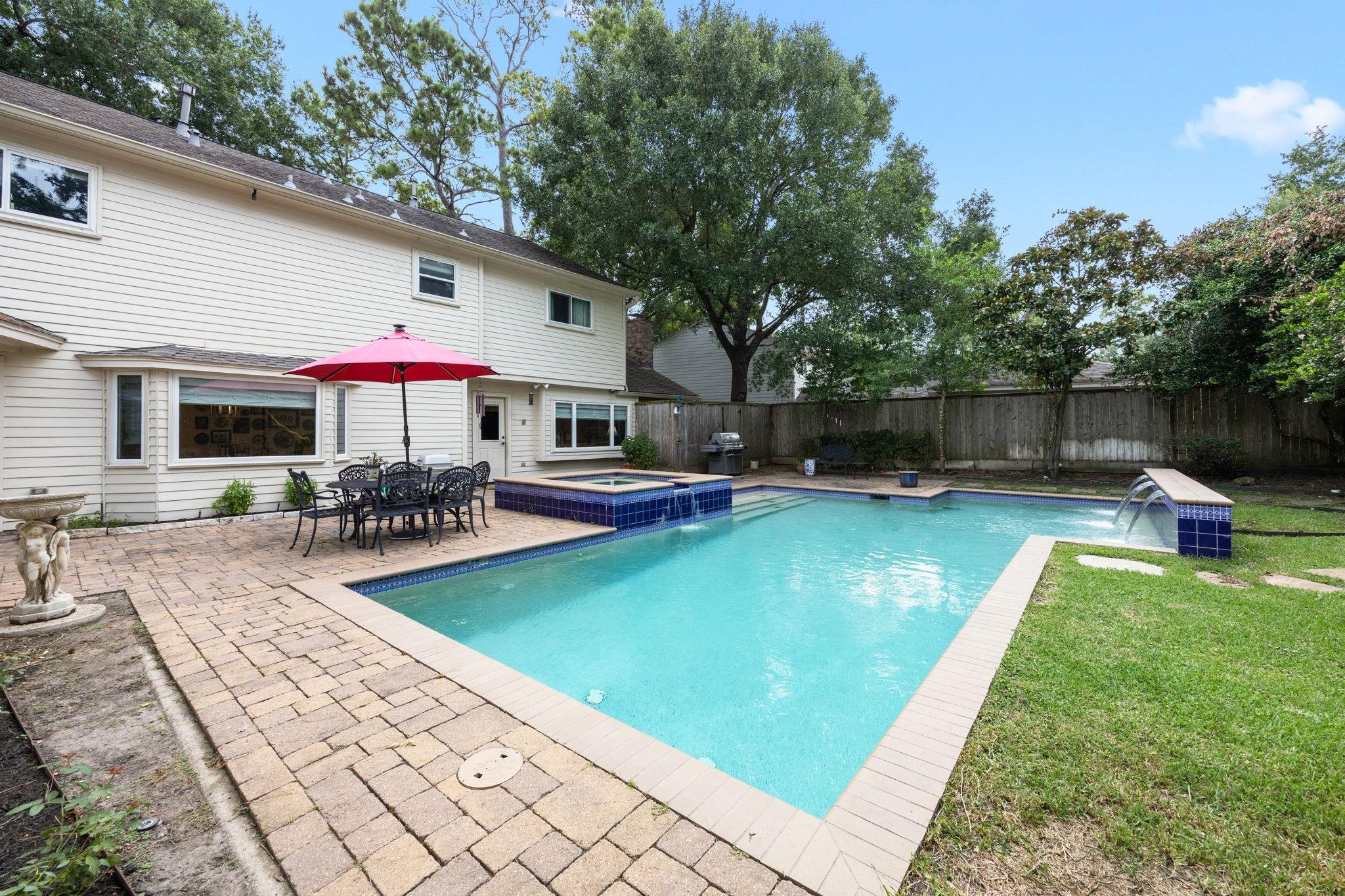 14443 Twisted Oak Lane