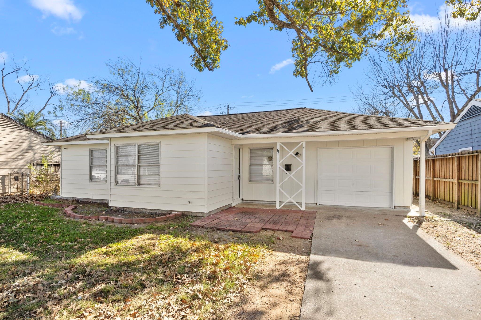 6711 Schiller Street