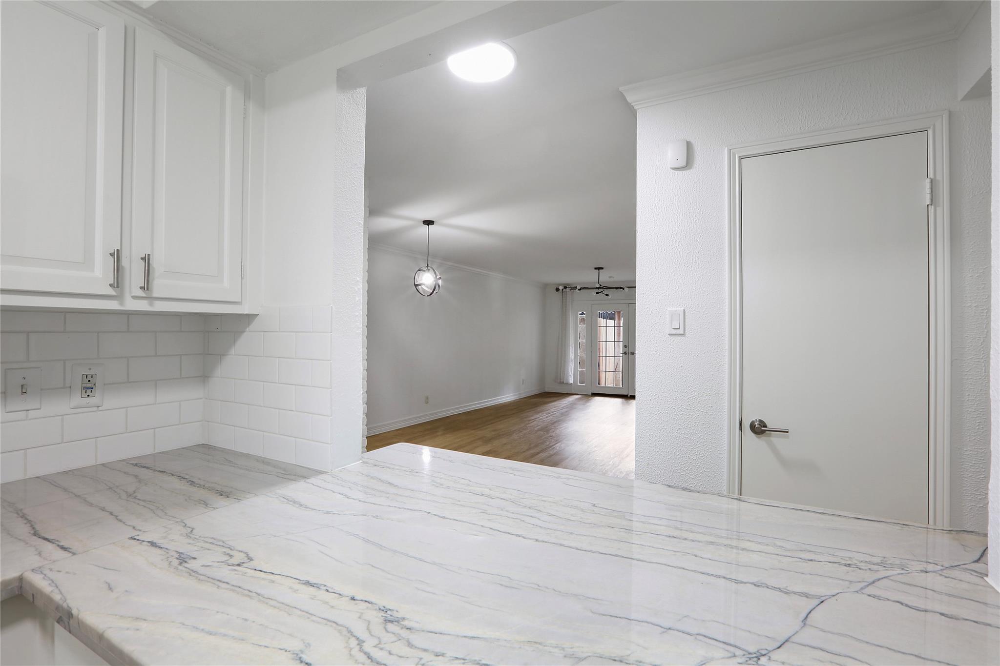 857 Wax Myrtle Lane # 4