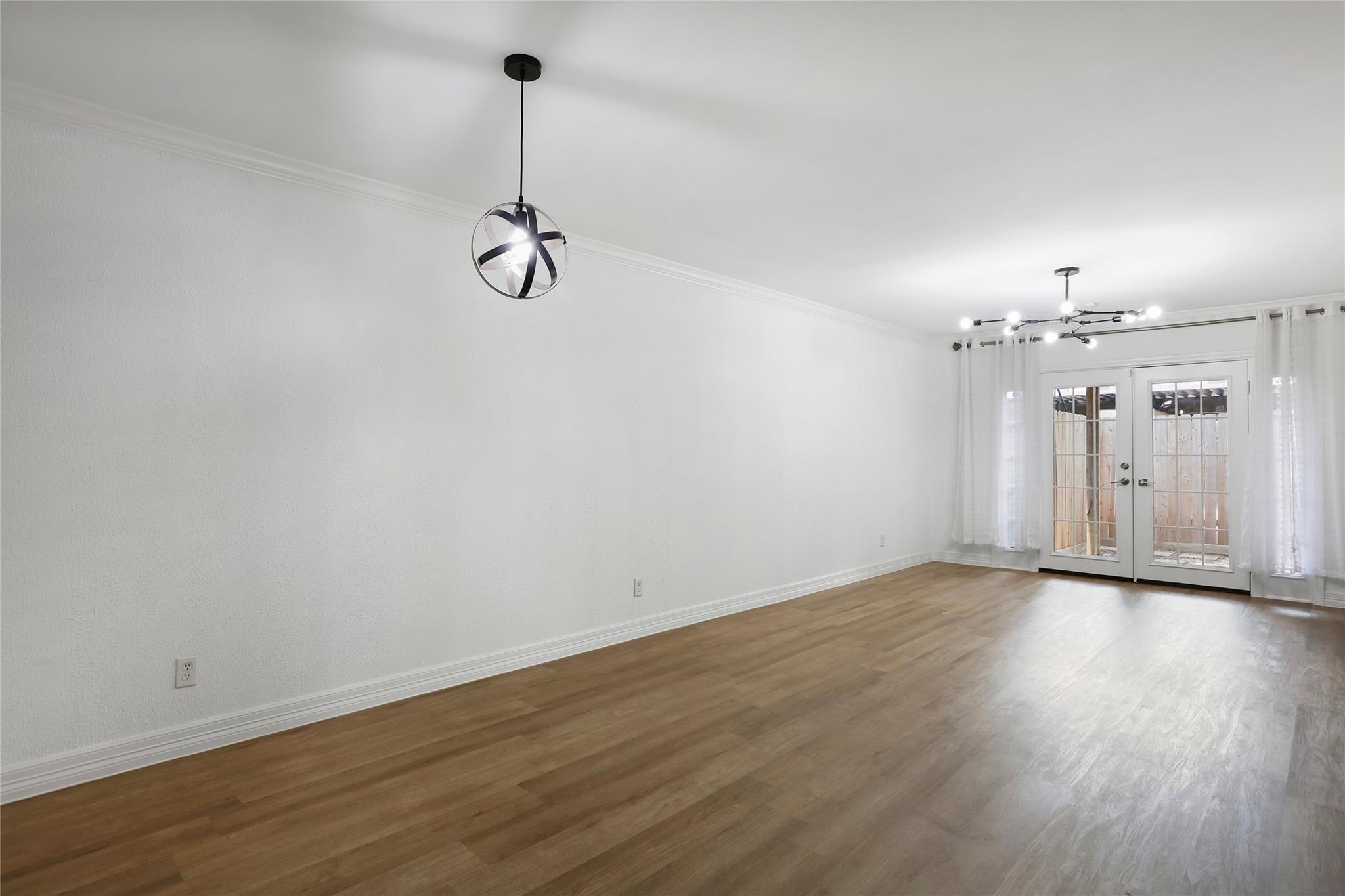 857 Wax Myrtle Lane # 4