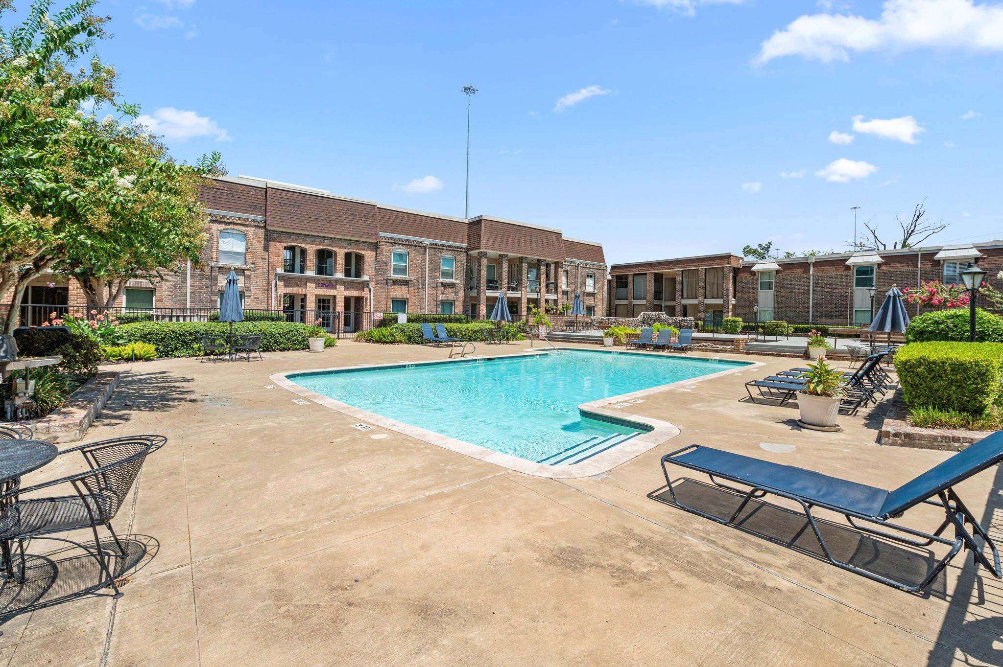 7575 Katy Freeway # 18