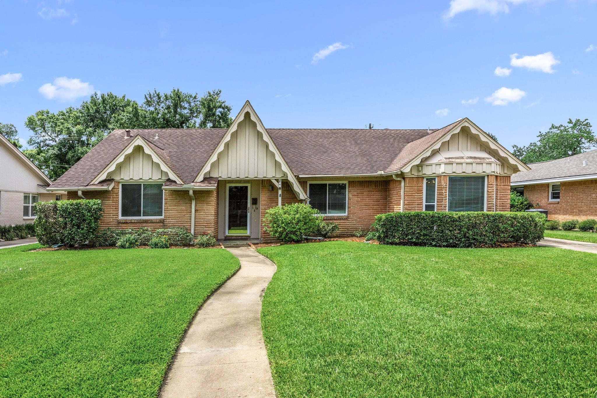 1714 Droxford Drive