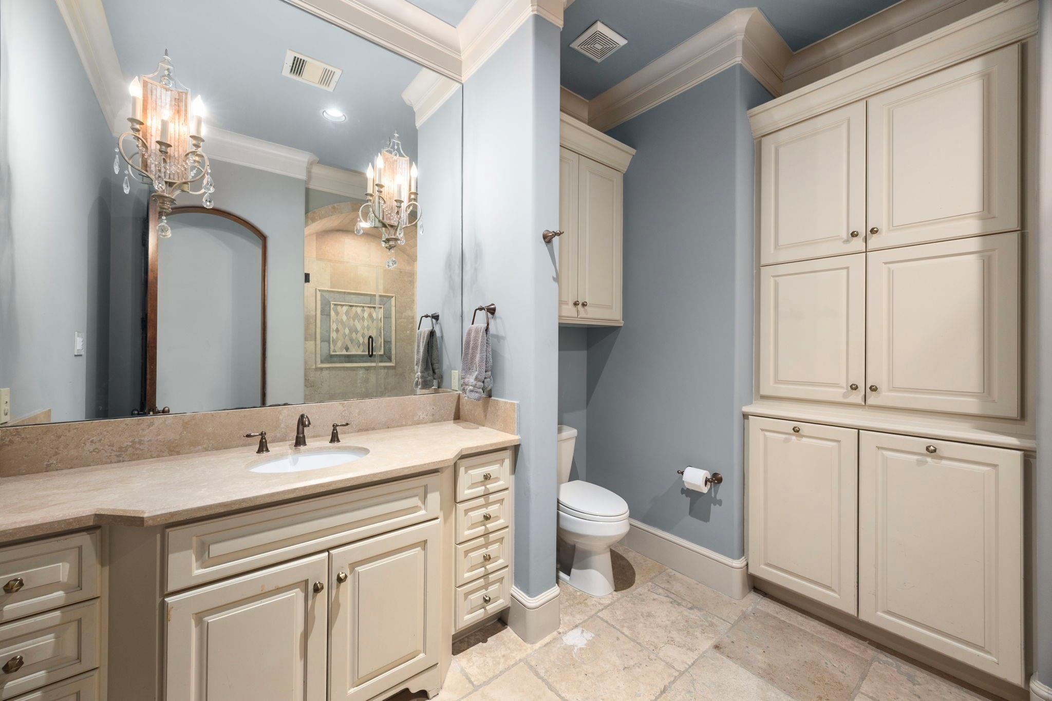 5550 Candlewood Drive