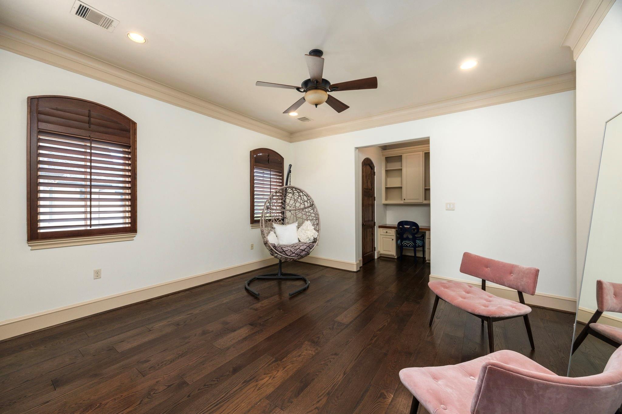 5550 Candlewood Drive