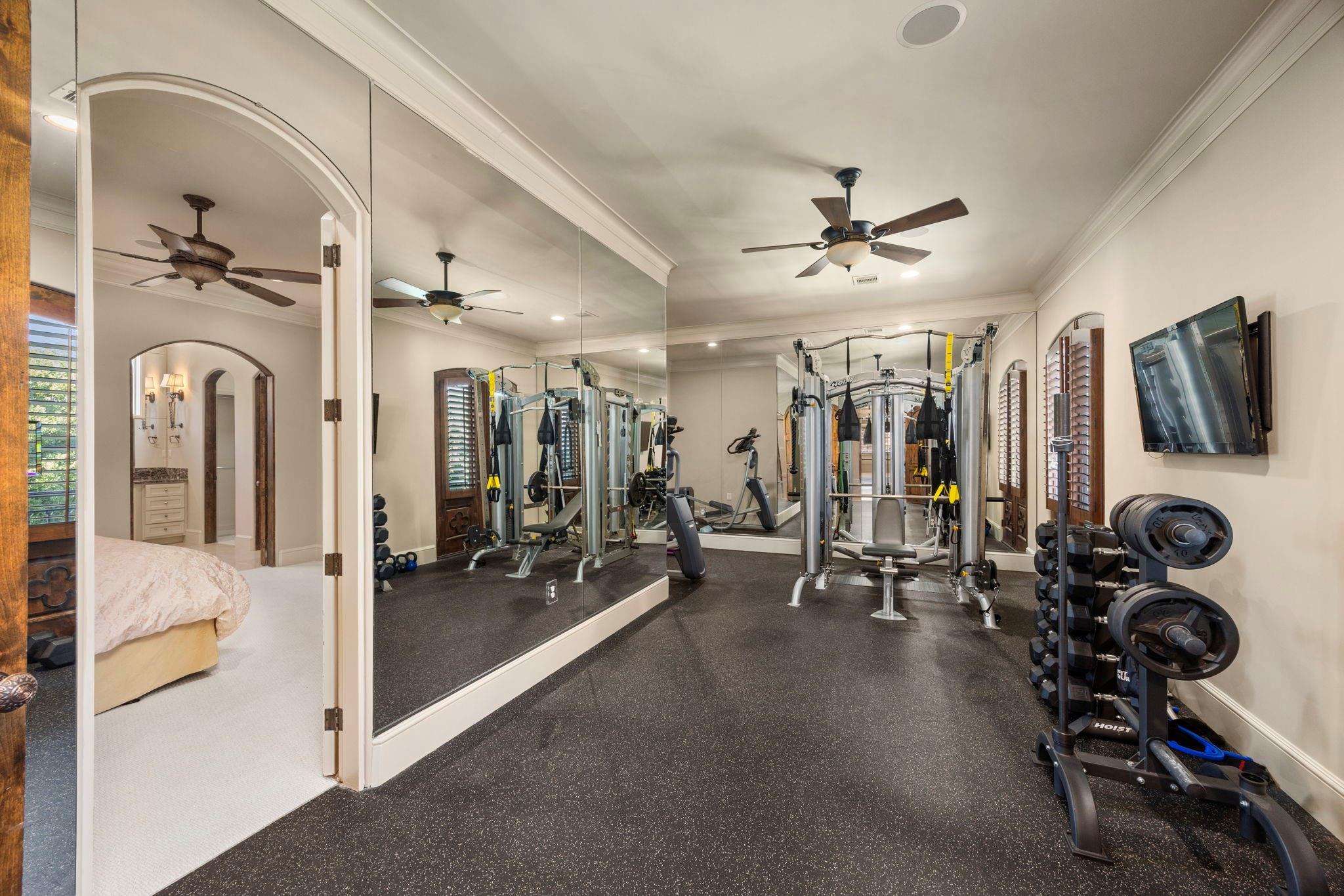 5550 Candlewood Drive