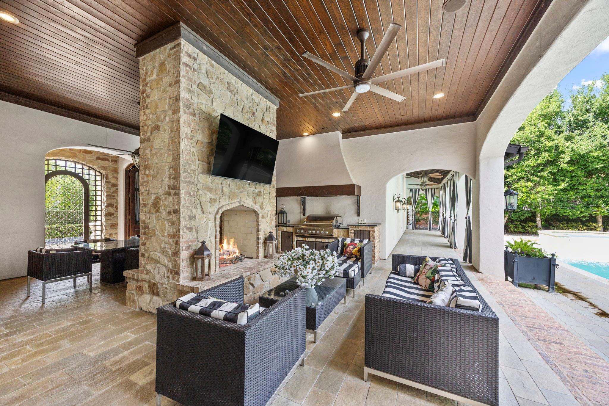 5550 Candlewood Drive