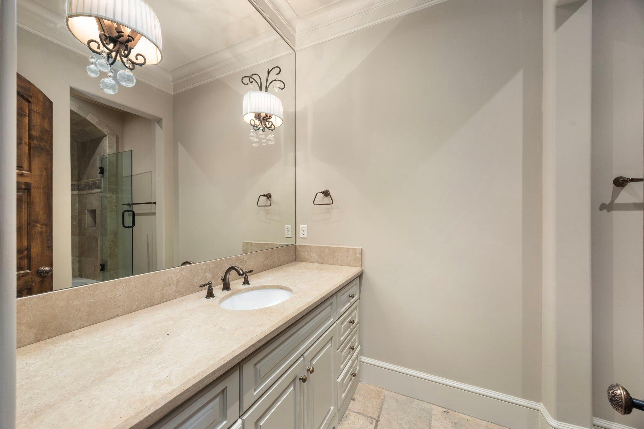 5550 Candlewood Drive