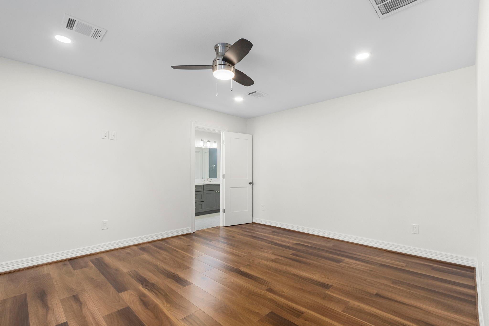 10218 Moorberry Lane