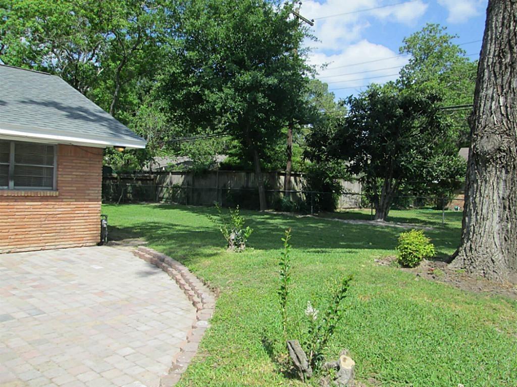 10402 Chatterton Drive