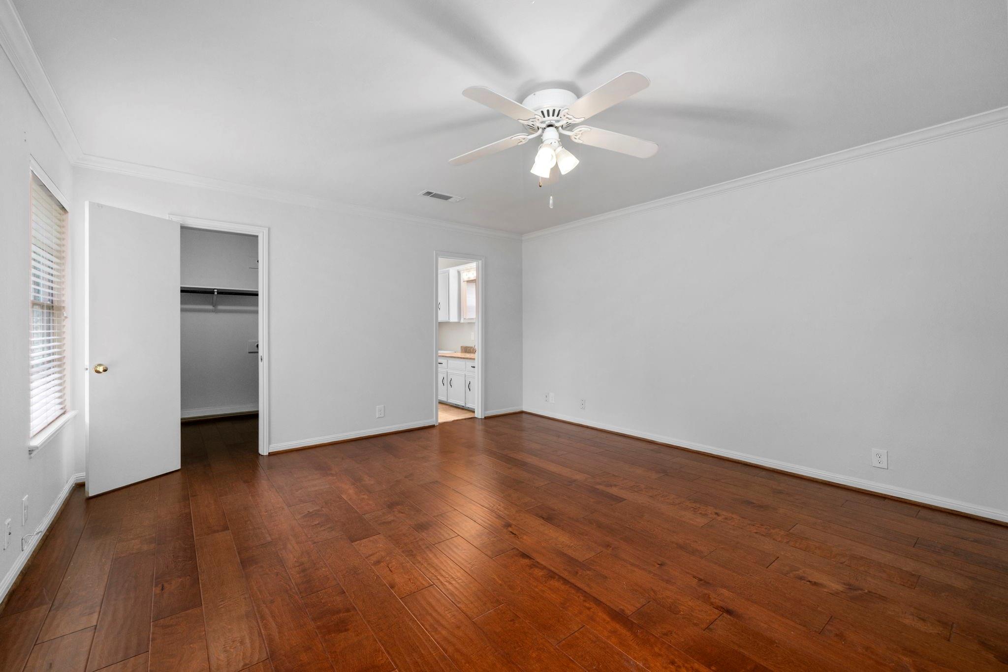 527 Briar Knoll Drive