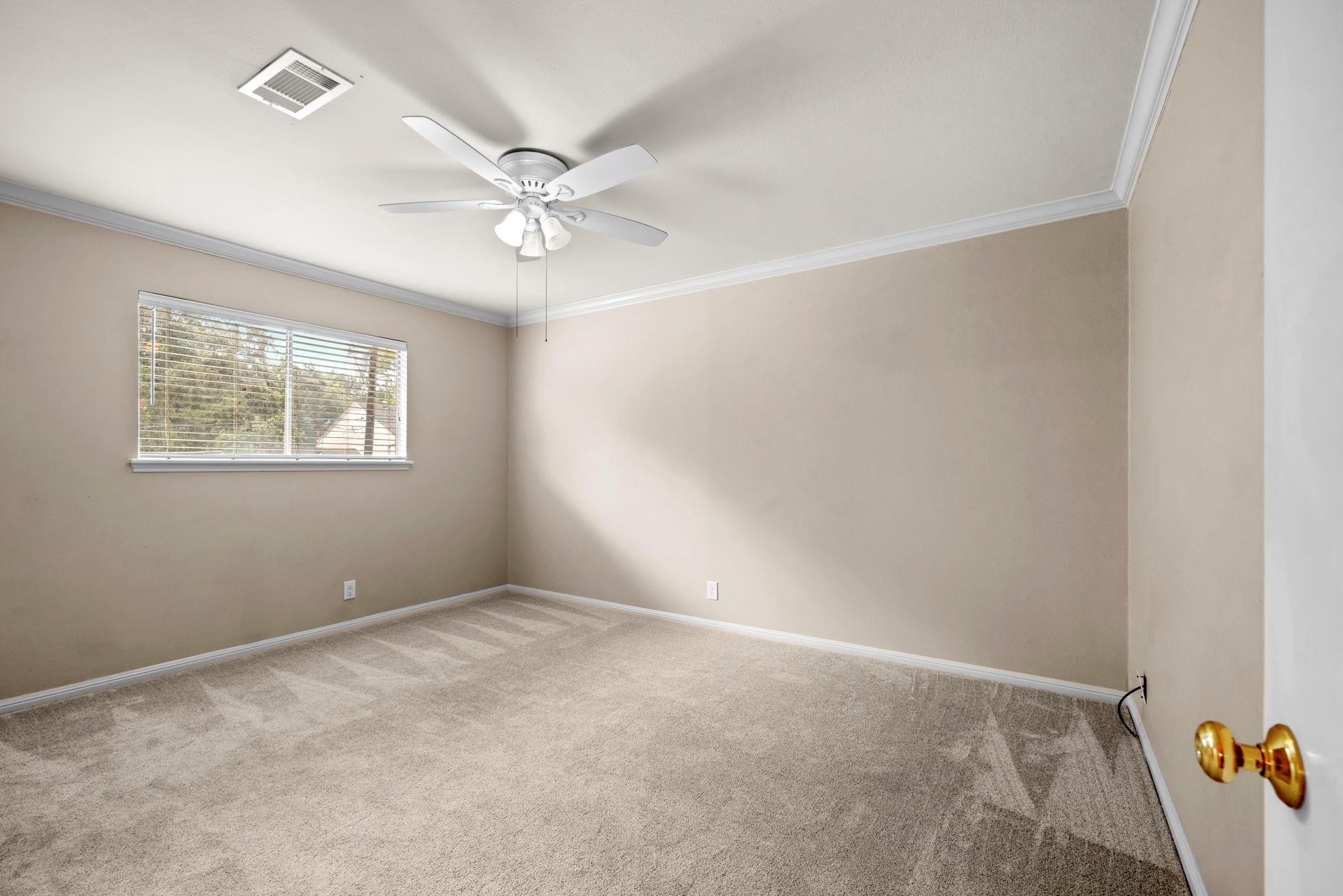 527 Briar Knoll Drive