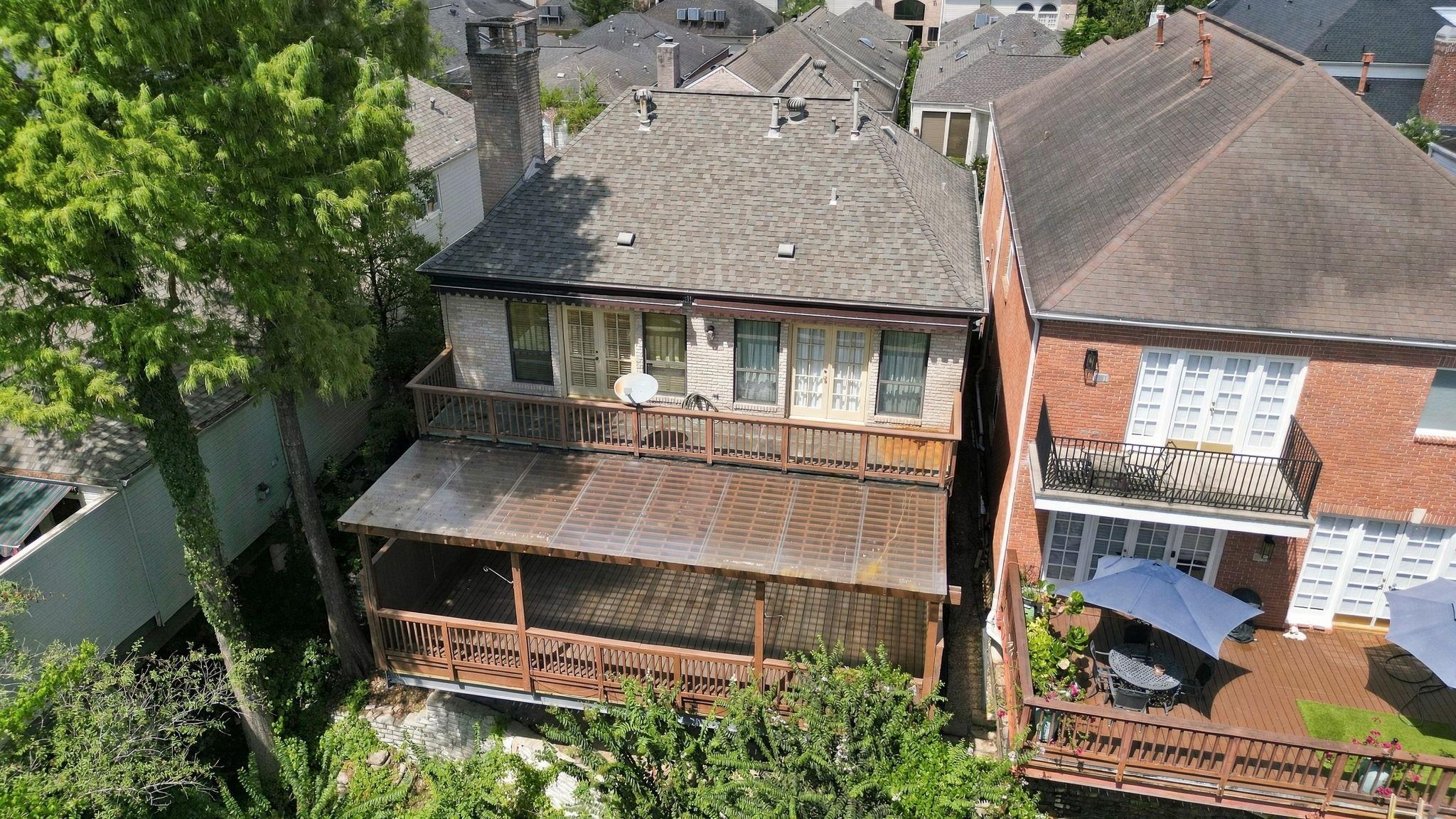 9507 Bayou Brook Street