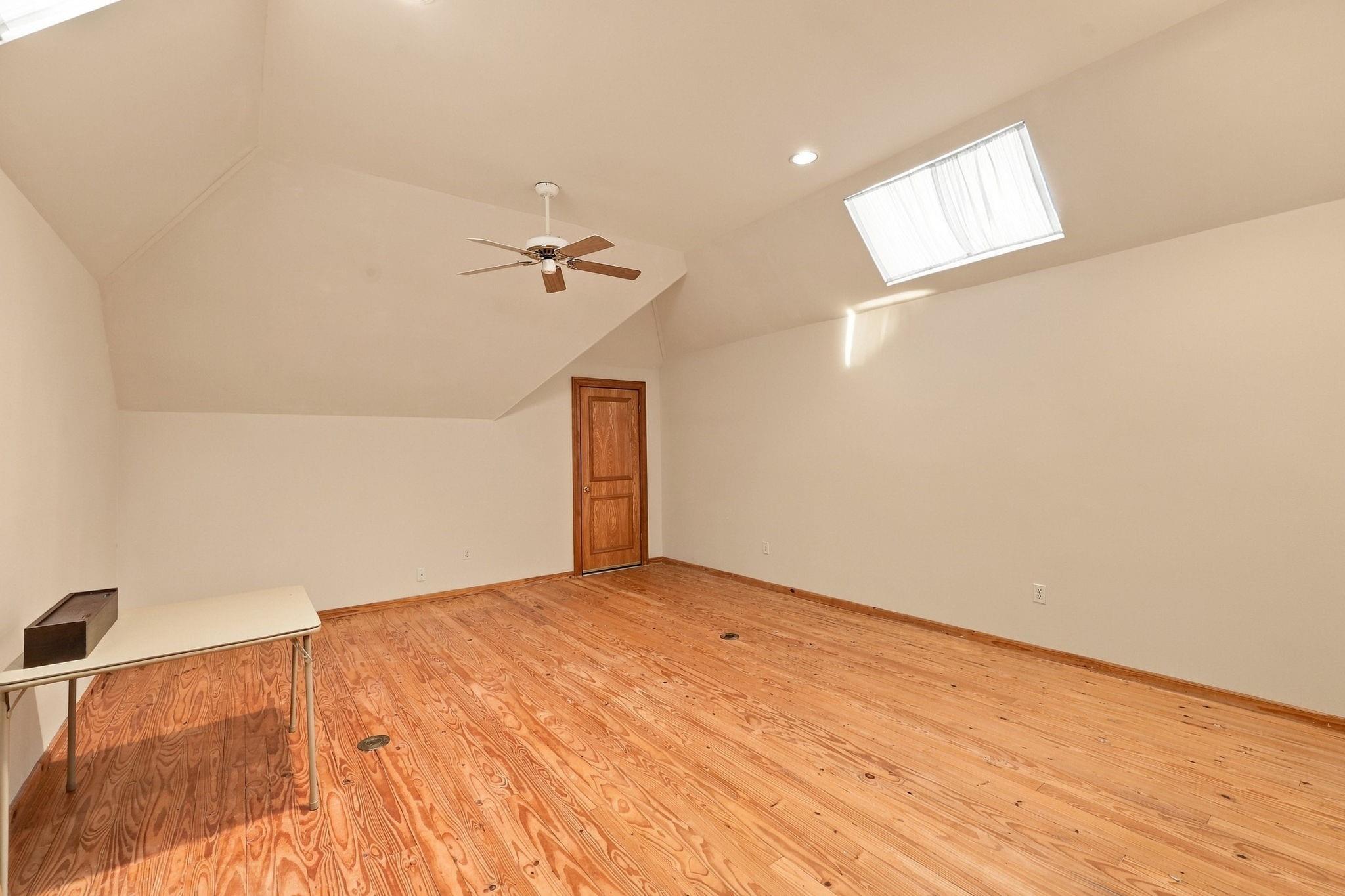 9507 Bayou Brook Street