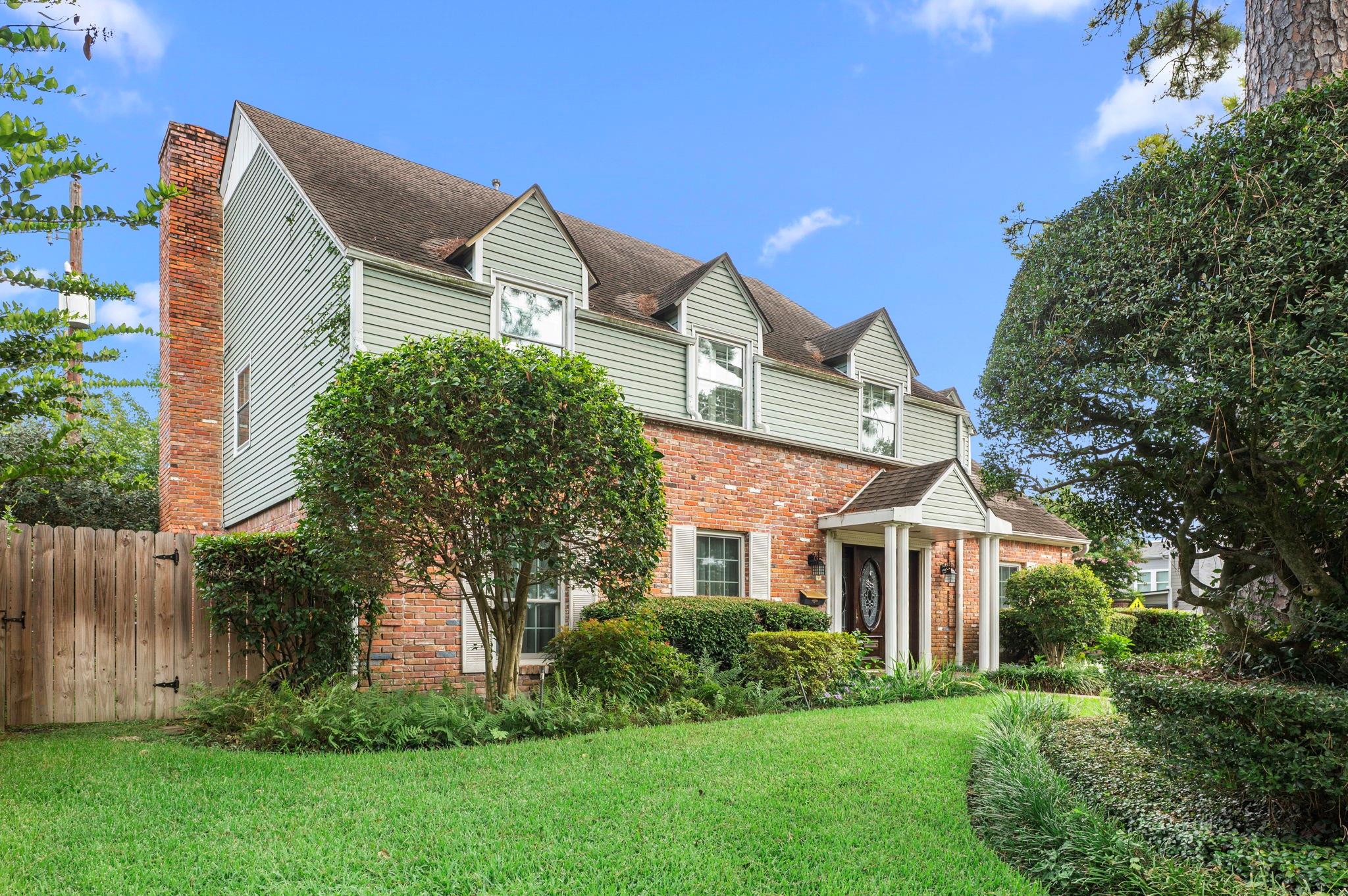 14302 Apple Tree Road