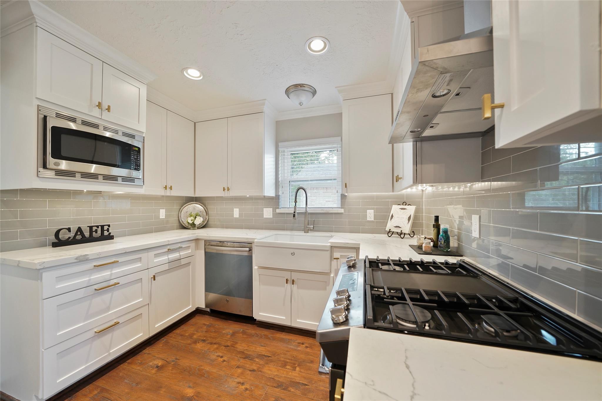 12866 Westmere