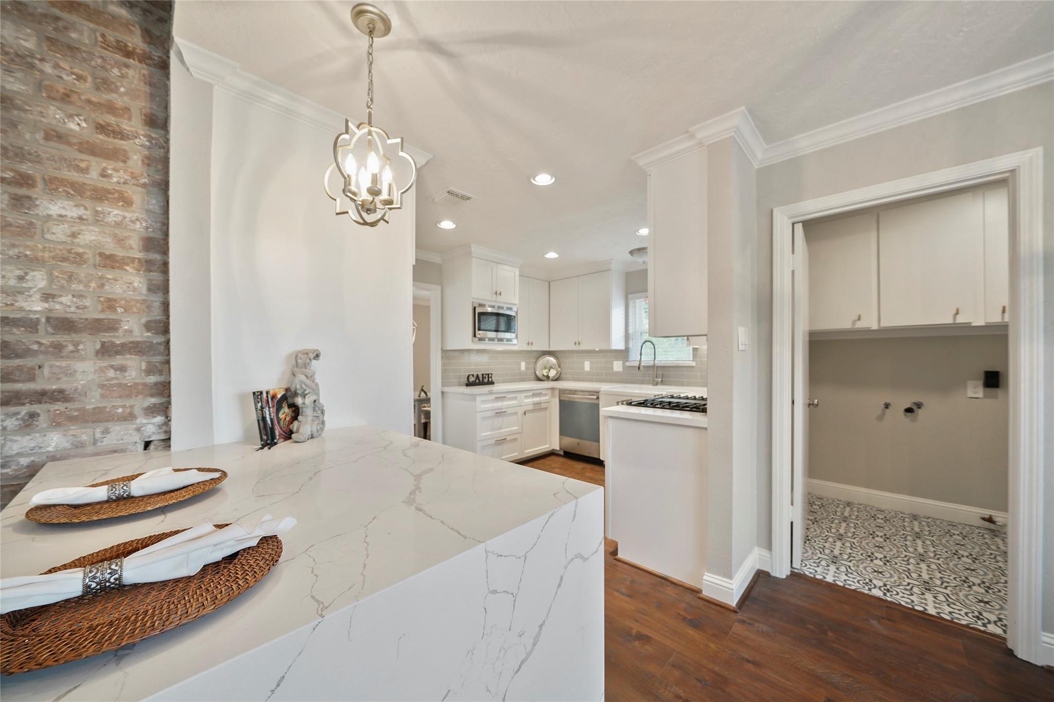 12866 Westmere