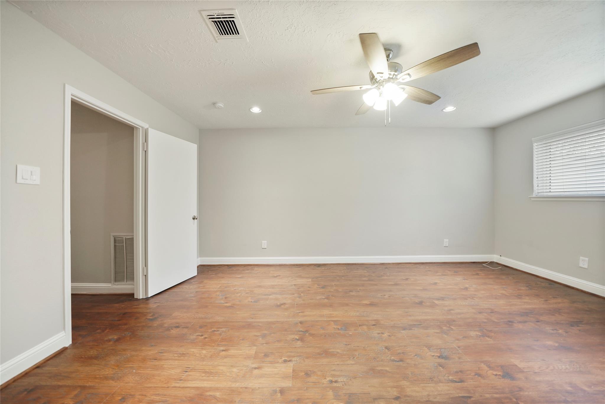 12866 Westmere