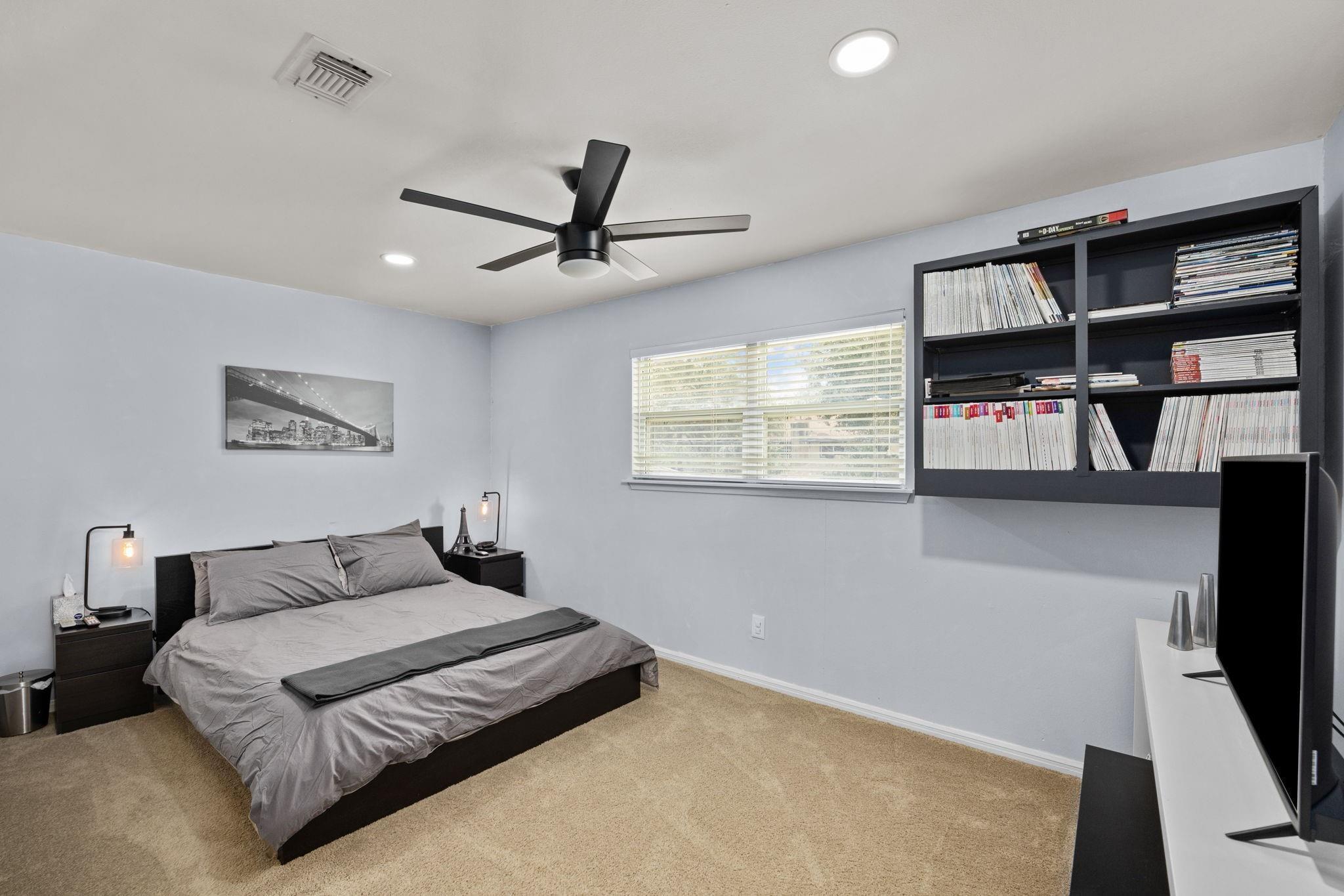 827 Thicket Lane, Houston