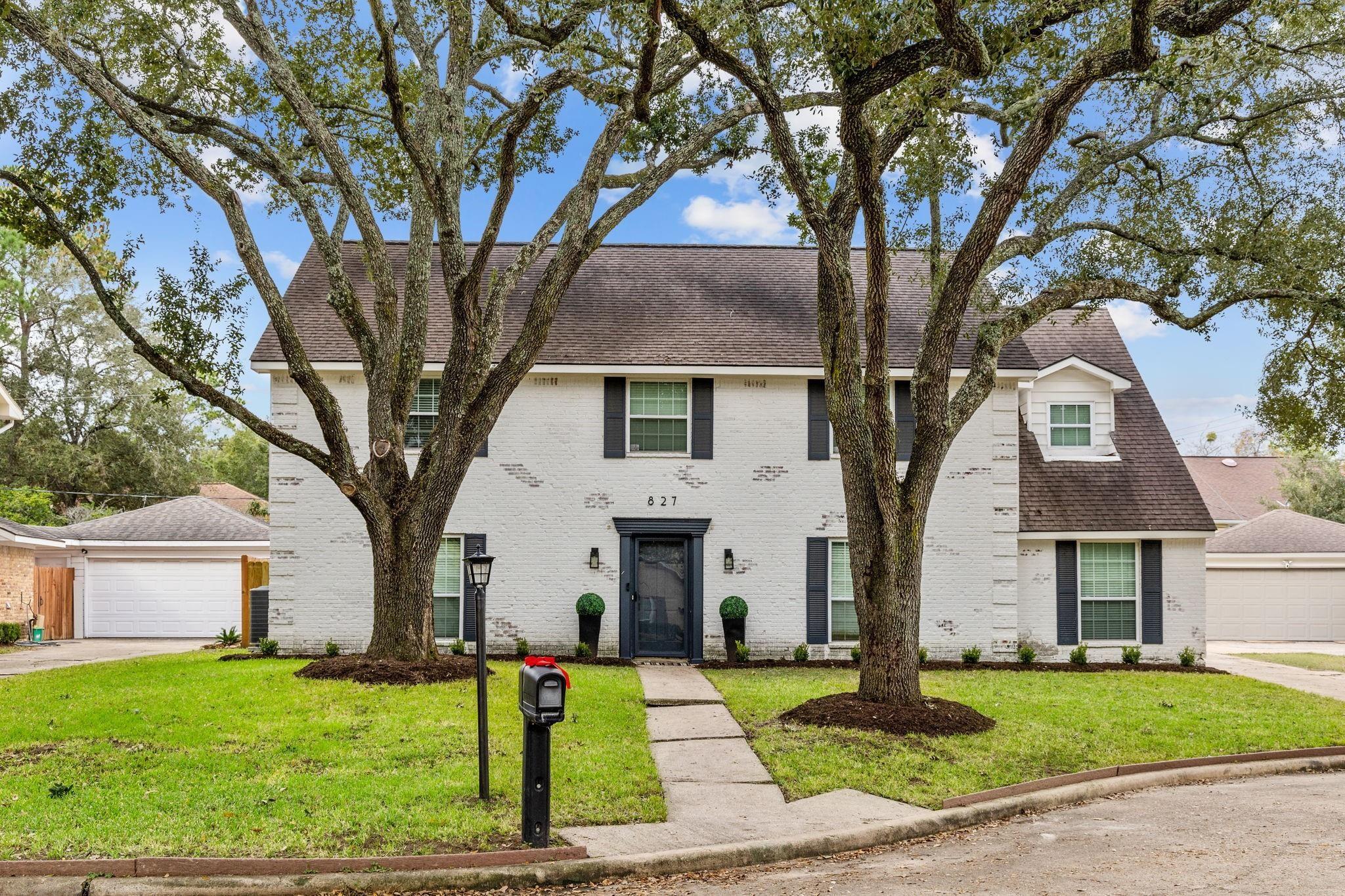 827 Thicket Lane, Houston