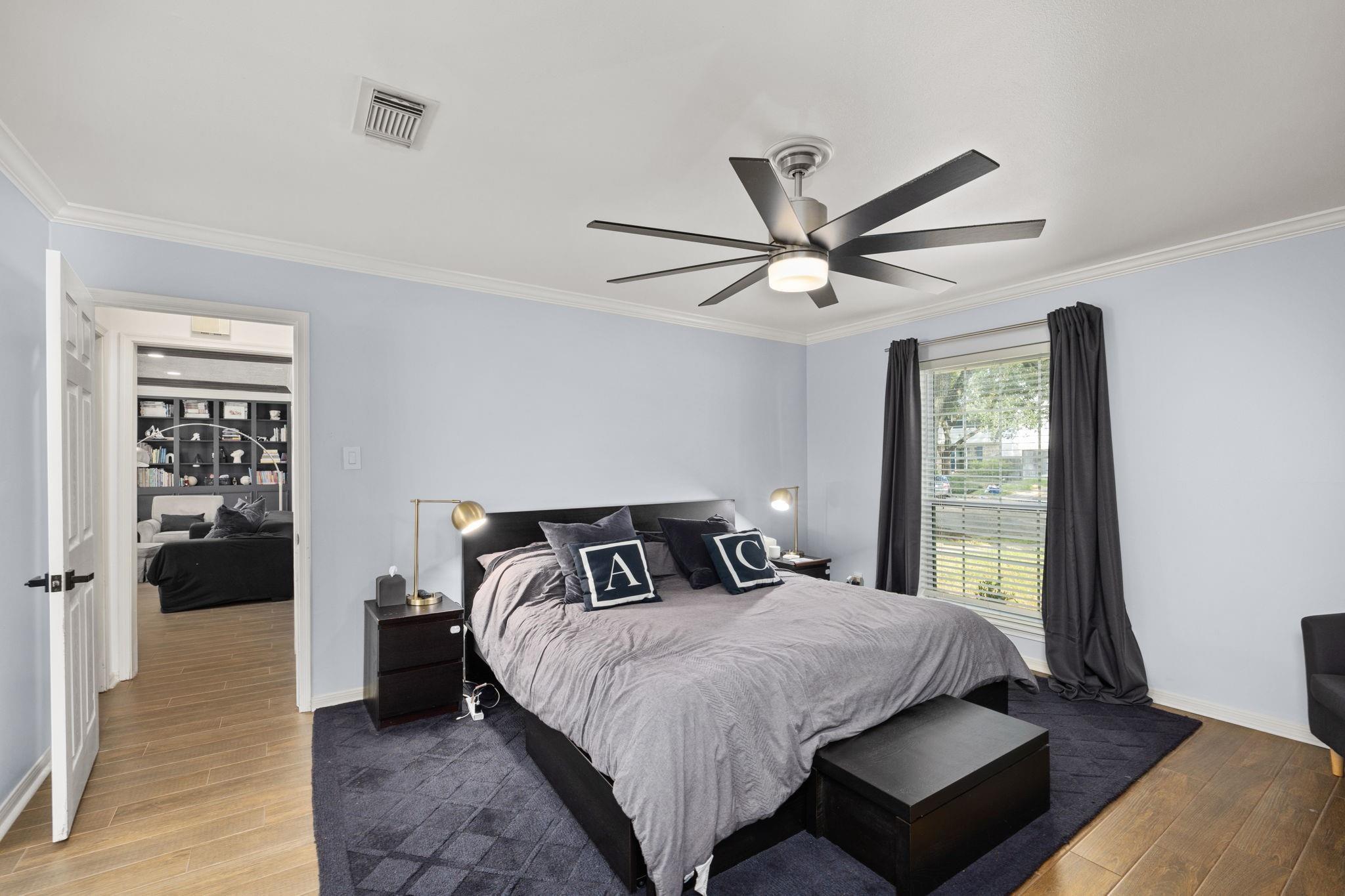 827 Thicket Lane, Houston