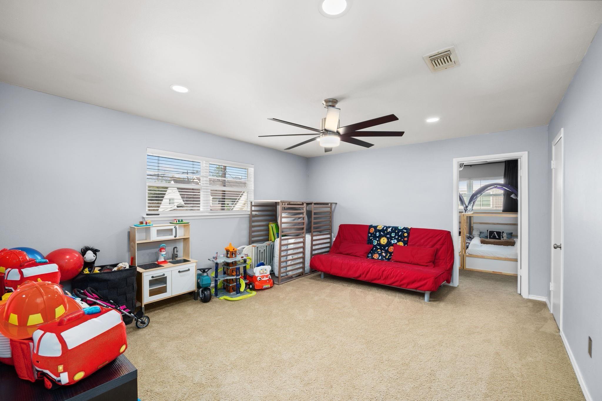 827 Thicket Lane, Houston