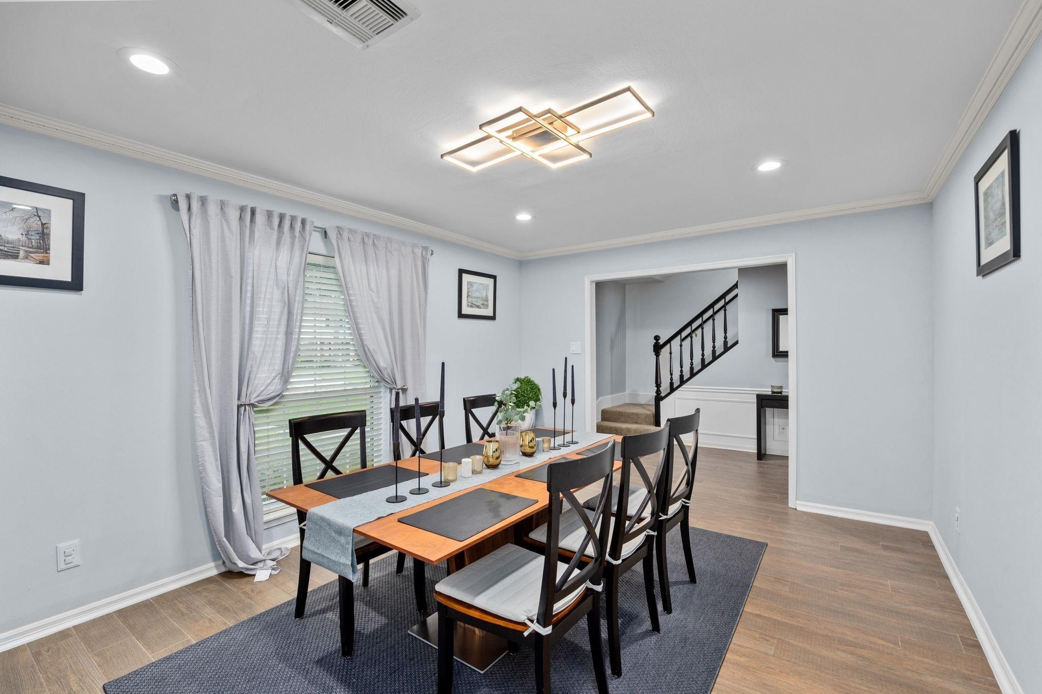 827 Thicket Lane, Houston