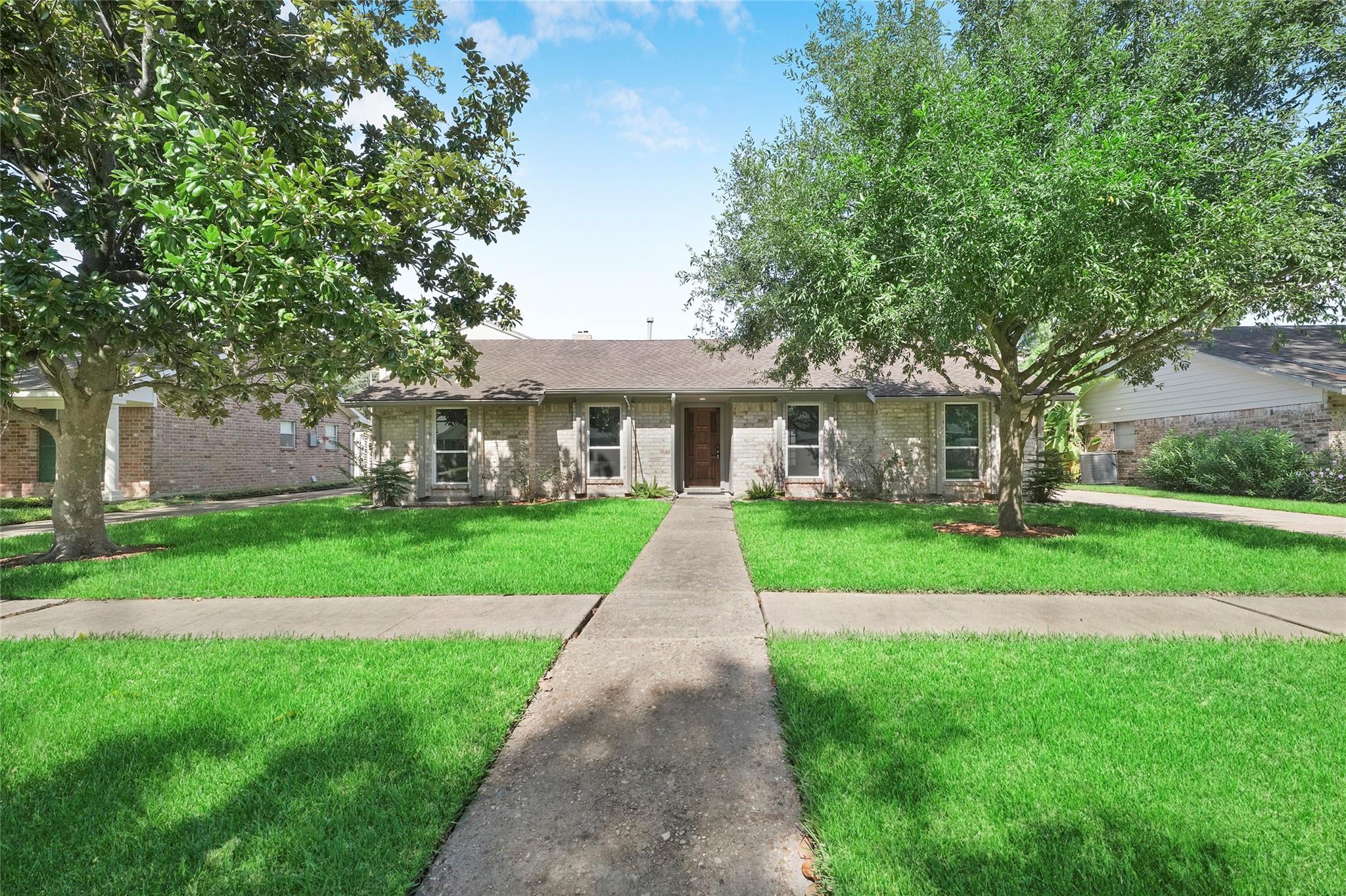1726 Ashford Hollow Lane