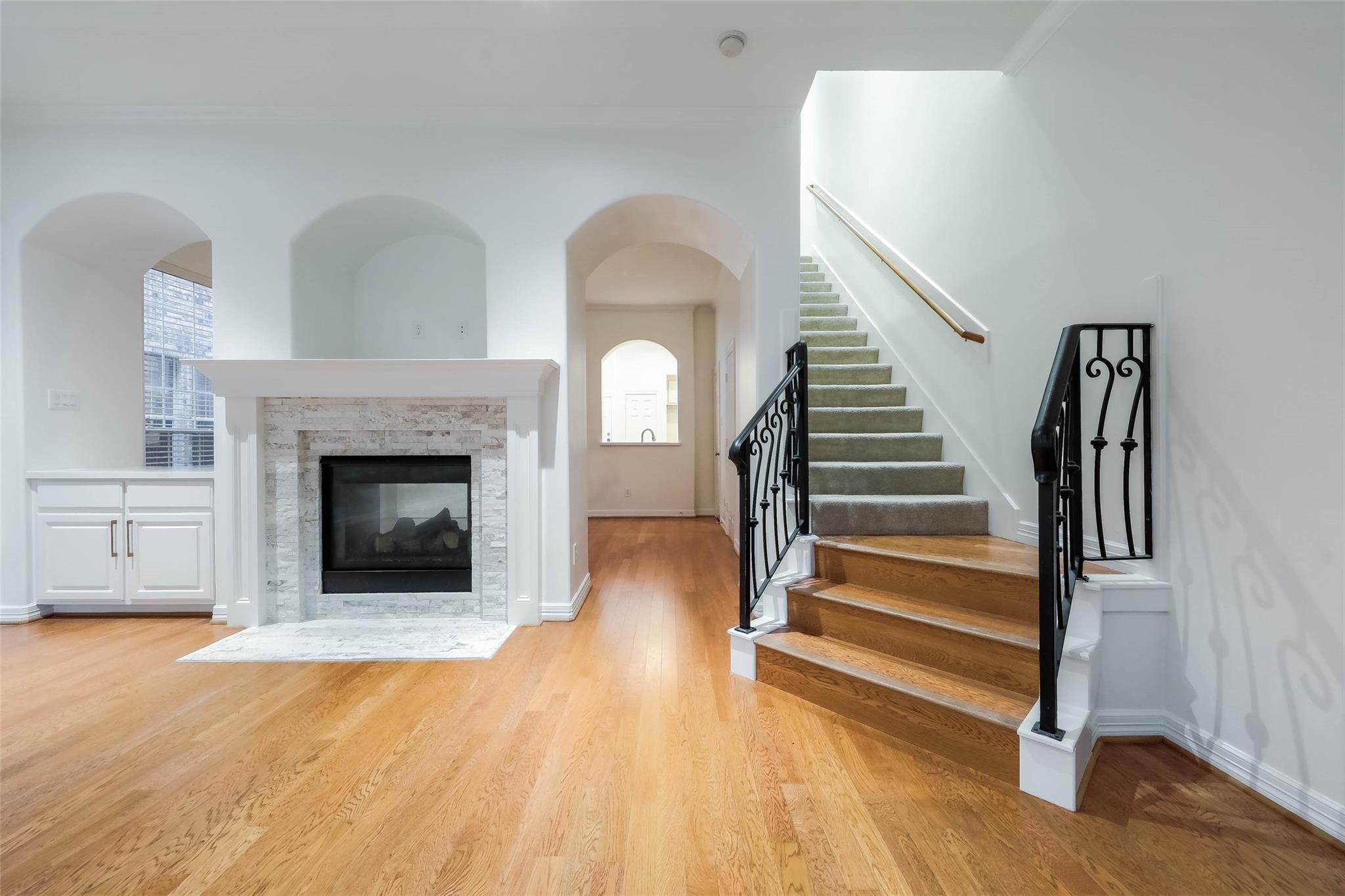 13647 Brookbluff Lane