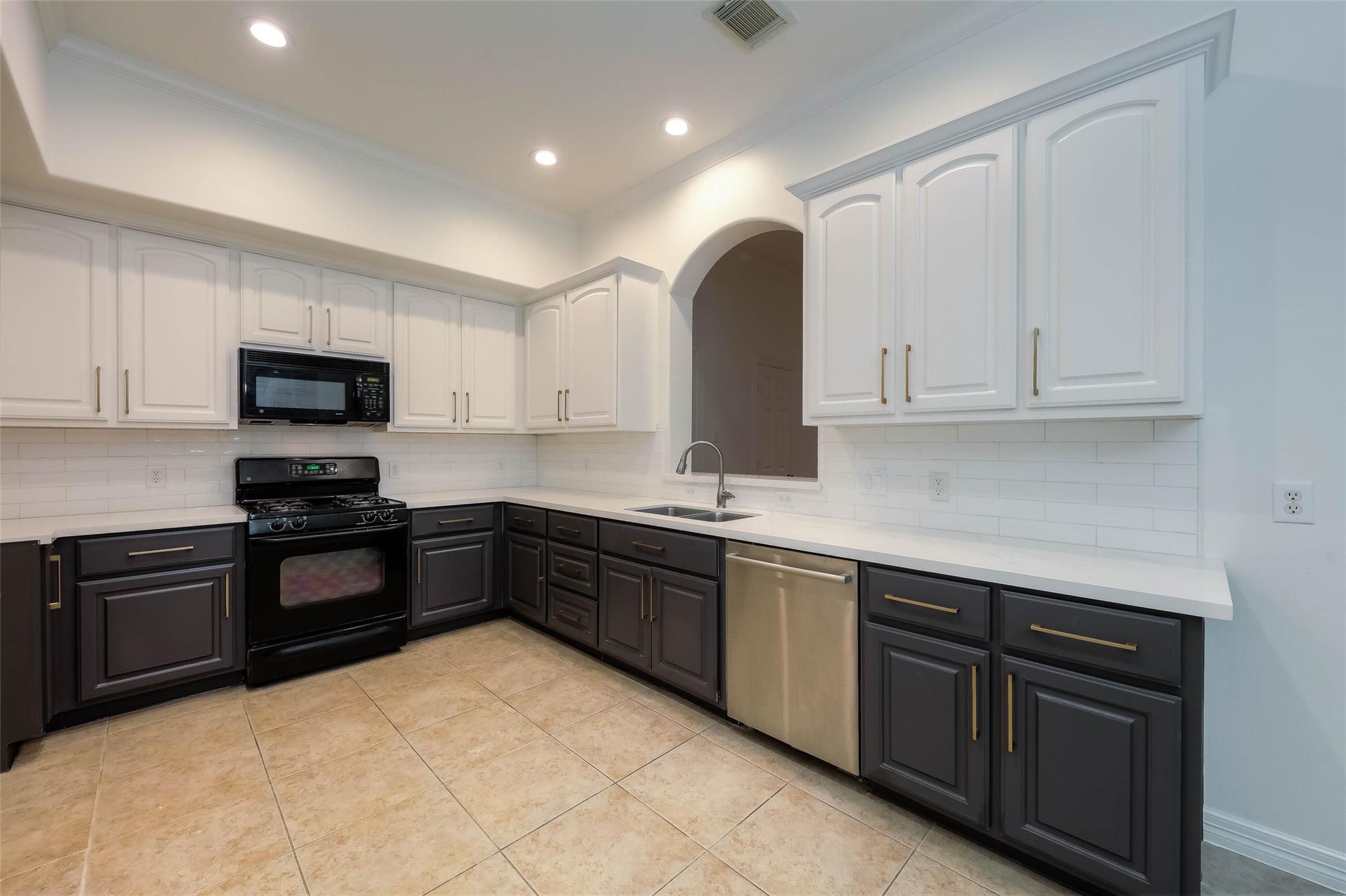 13647 Brookbluff Lane