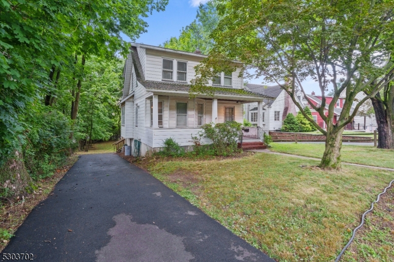543 Valley Rd