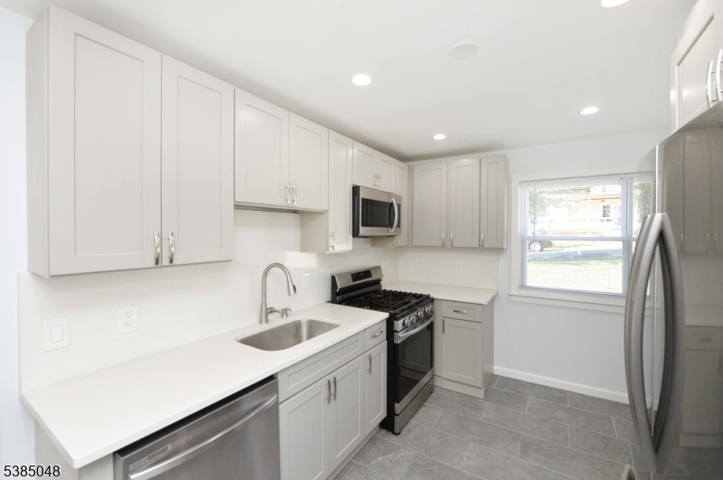 425 Orchard St