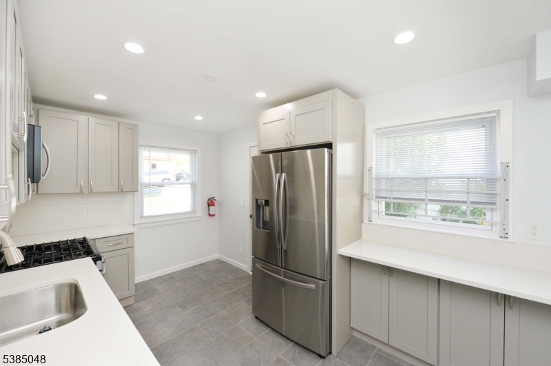 425 Orchard St