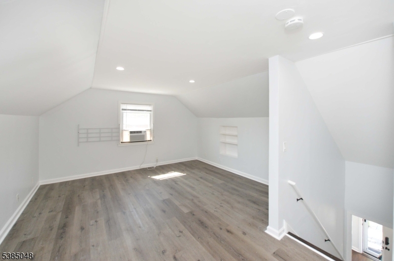 425 Orchard St