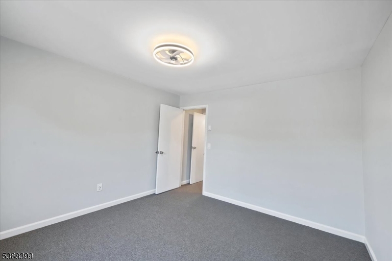 412-432 Broad Way 25A