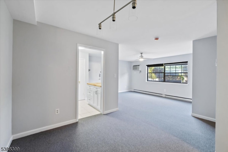 412-432 Broad Way 25A