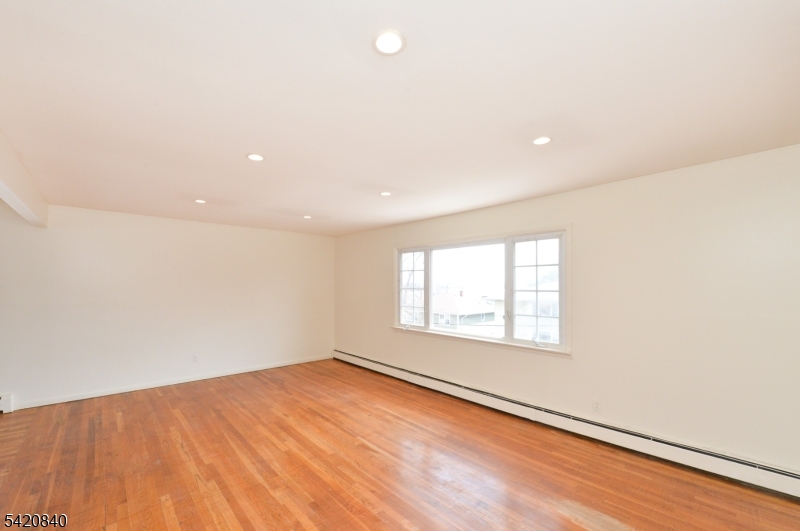 100 Eastern Way