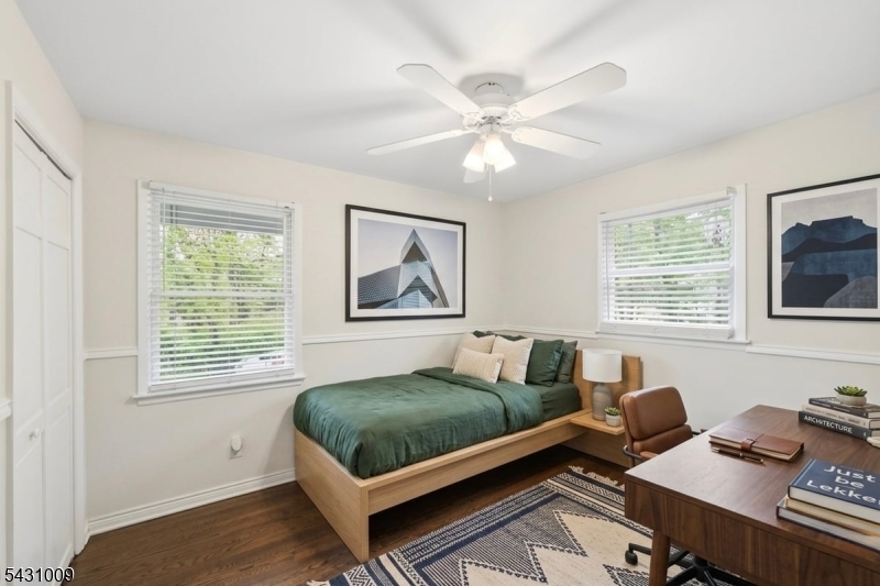 125 Kitchell Lake Dr