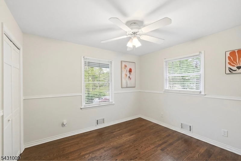 125 Kitchell Lake Dr