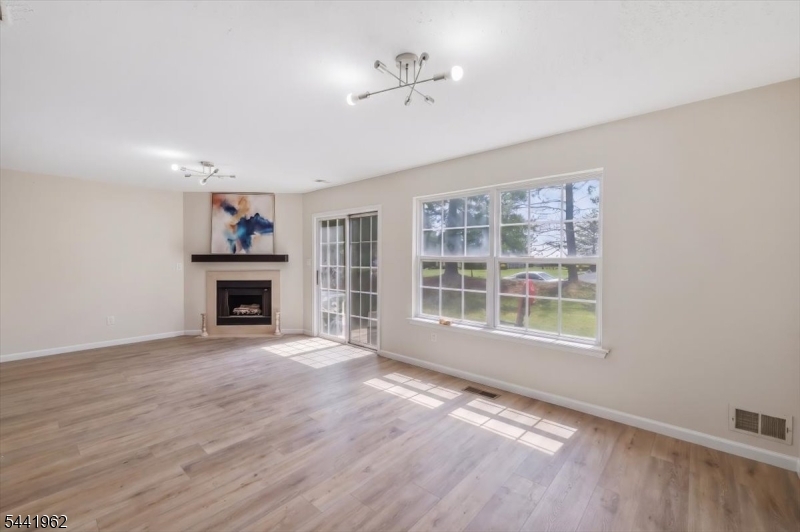 286 Nebula Rd