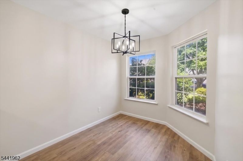 286 Nebula Rd