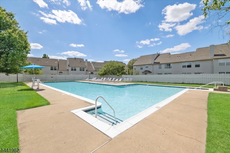 286 Nebula Rd