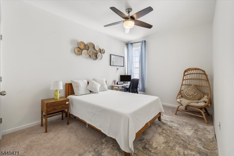 121 Sequoia Dr