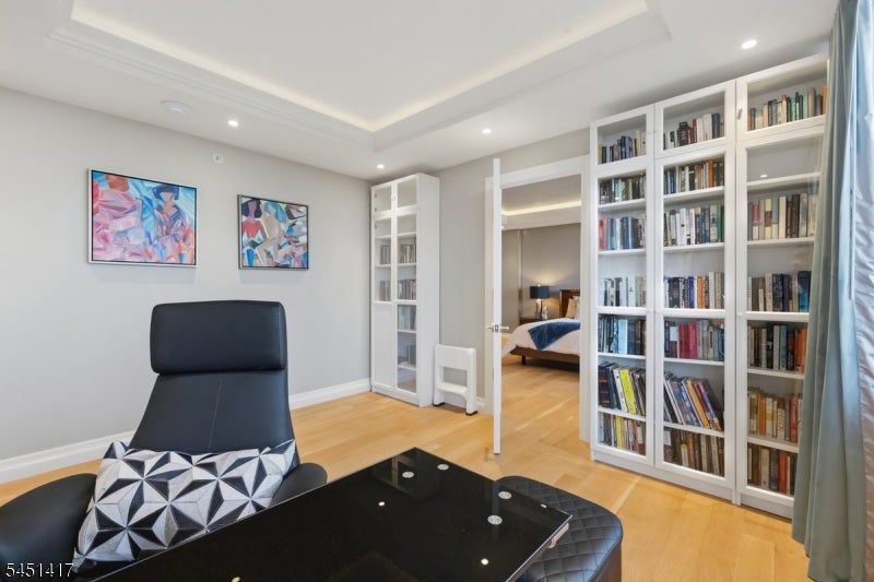 100 Carlyle Drive VG6