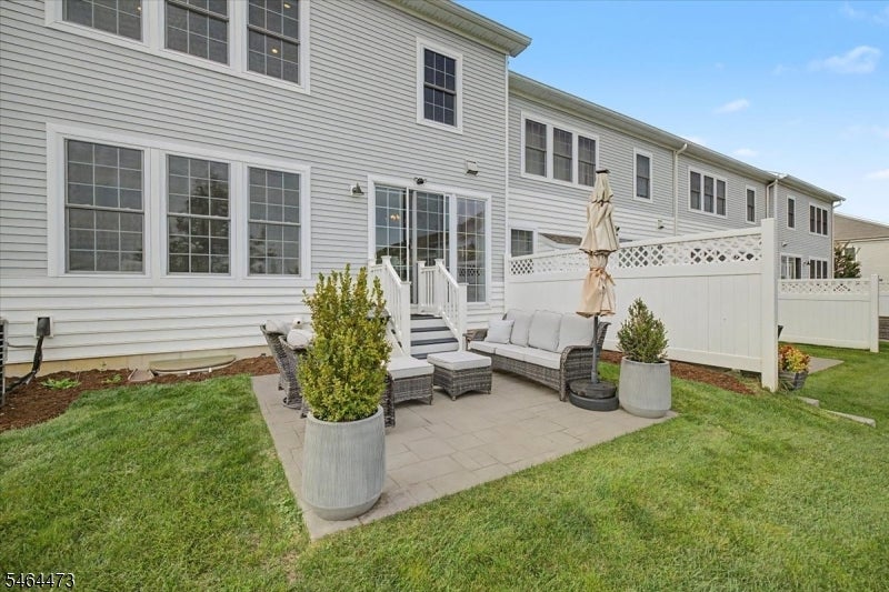 17 Aspen Dr