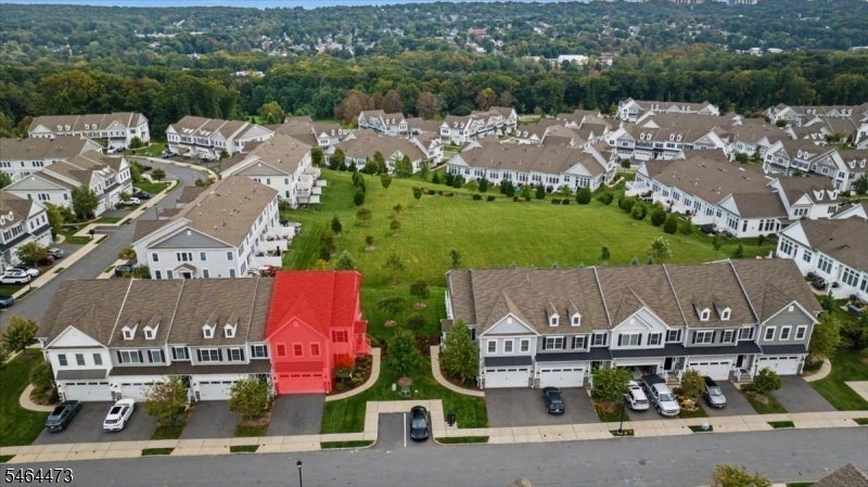 17 Aspen Dr