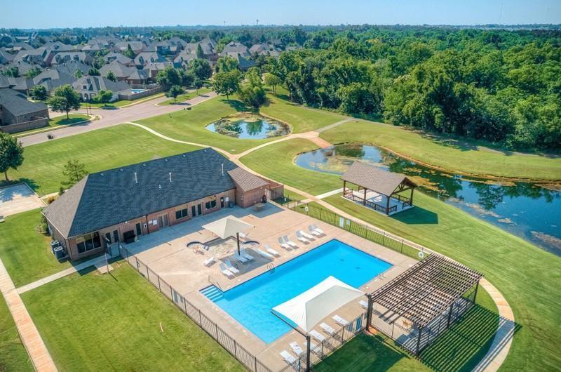 2908 Wood Thrush Way